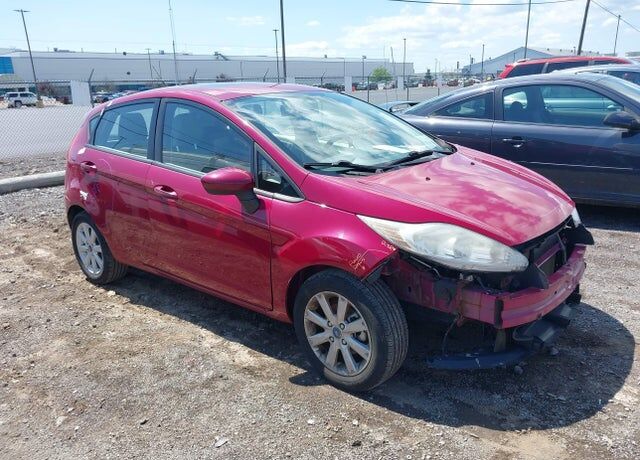 2011 FORD Fiesta