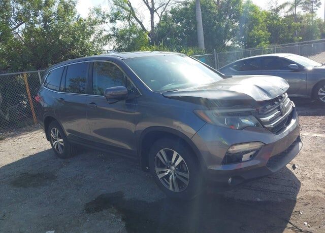 2016 HONDA Pilot