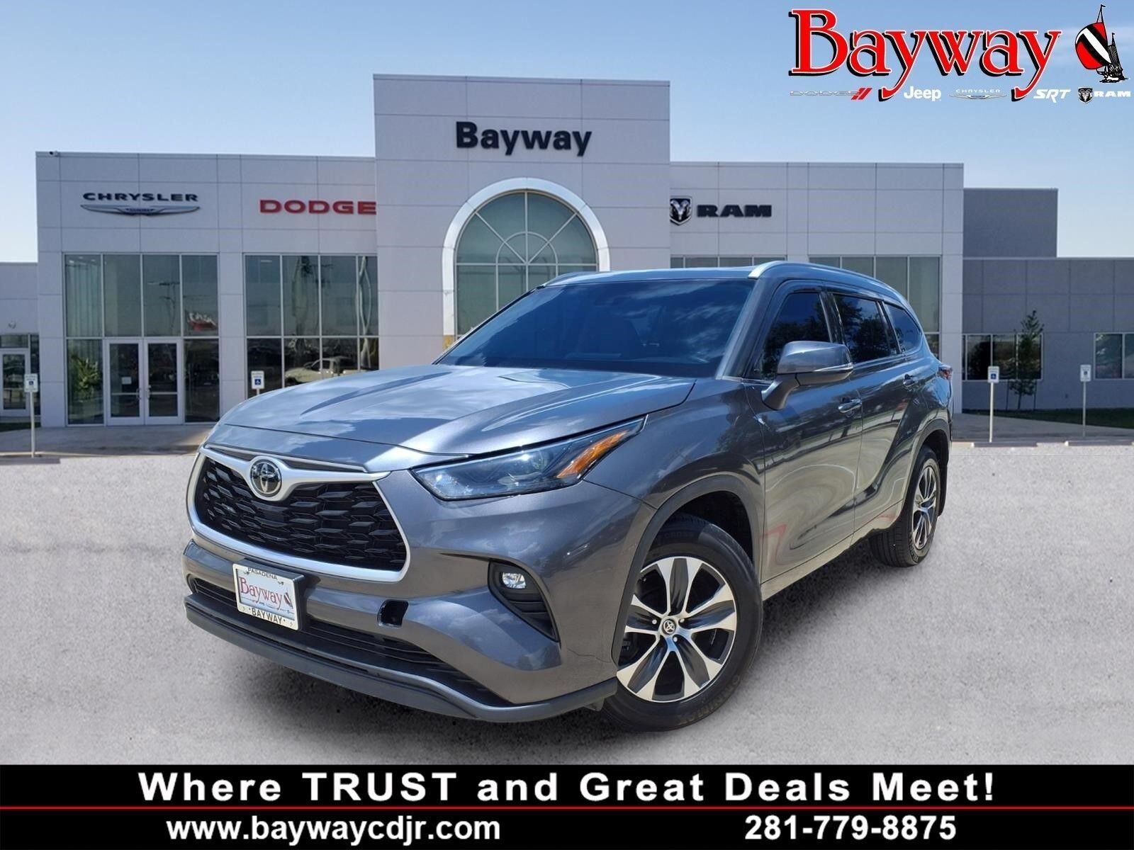 2022 TOYOTA Highlander