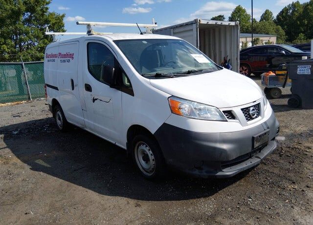 2017 NISSAN NV200