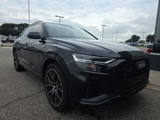 2019 AUDI Q8