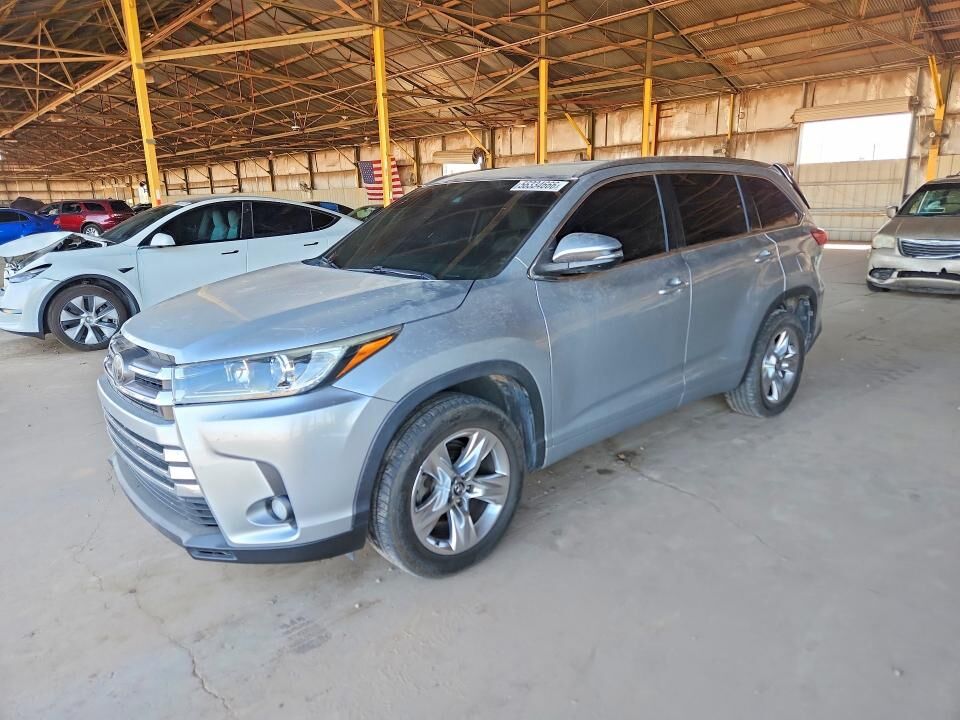 2018 TOYOTA Highlander