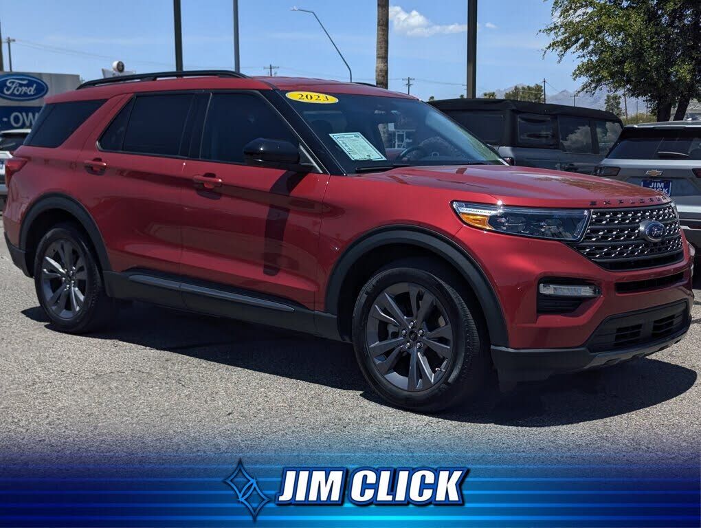 2023 FORD Explorer