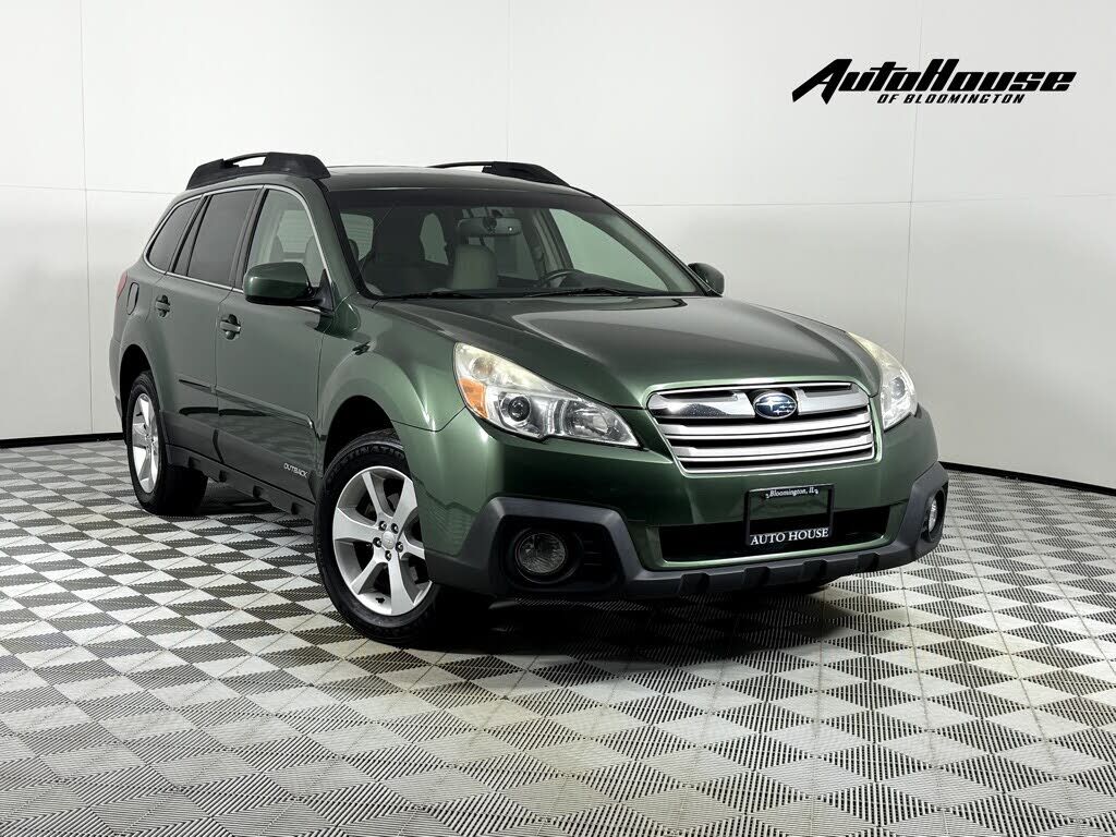 2013 SUBARU Outback