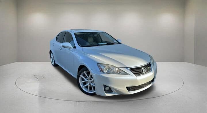 2011 LEXUS IS