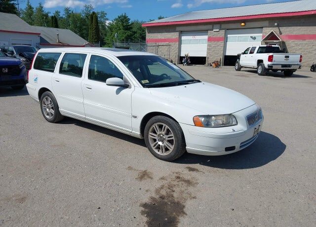 2006 VOLVO V70