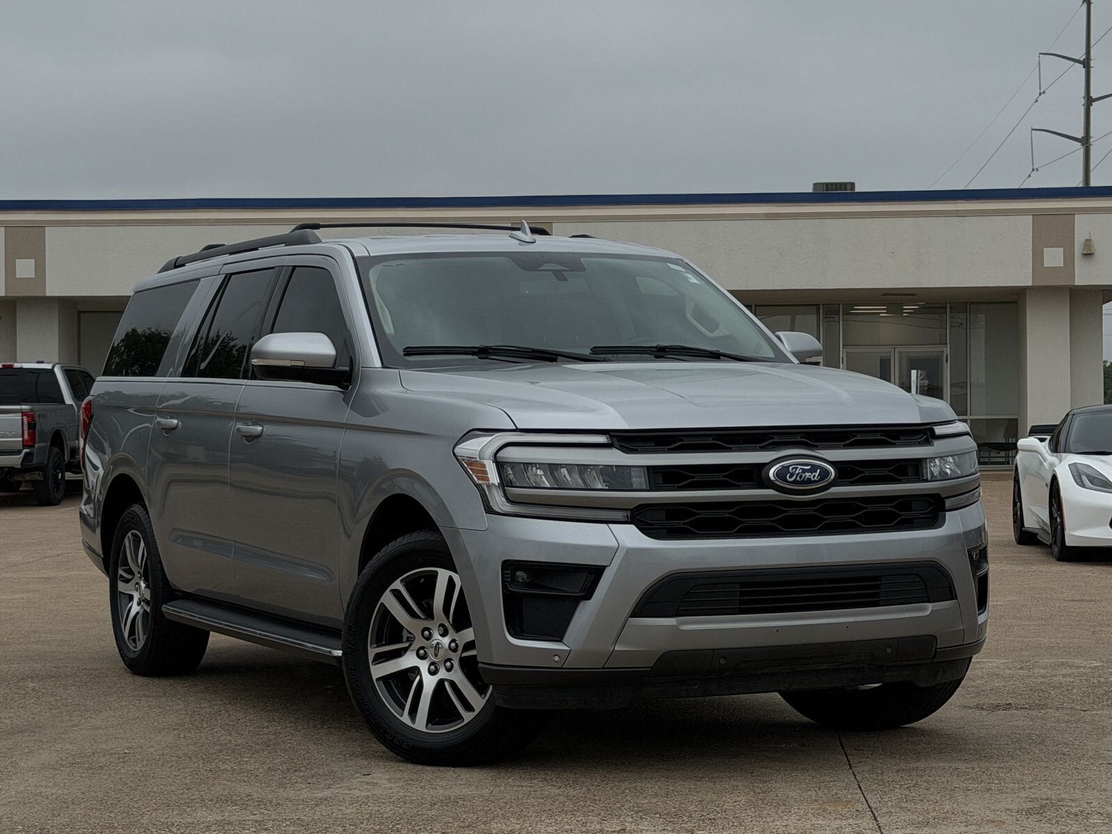 2023 FORD Expedition