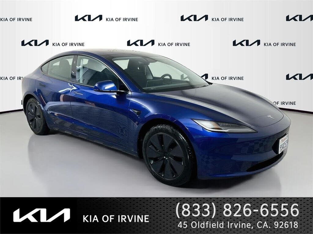 2025 TESLA Model 3