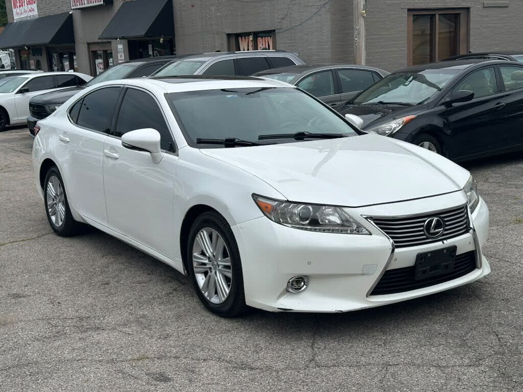 2015 LEXUS ES