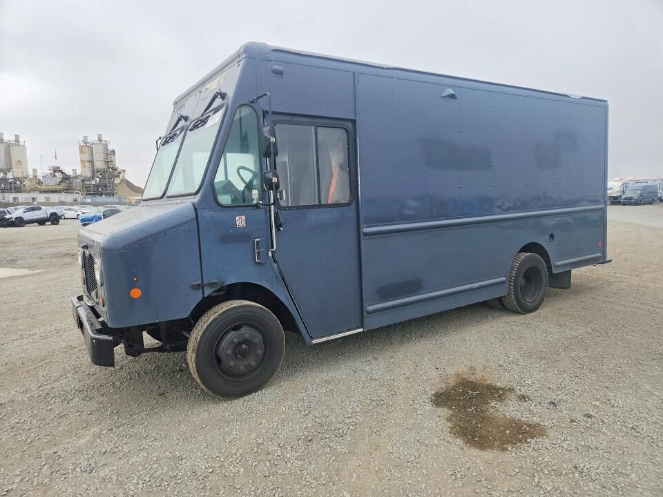 2020 FREIGHTLINER MT 45G Front Gasoline Engine Walk in Van Chassis