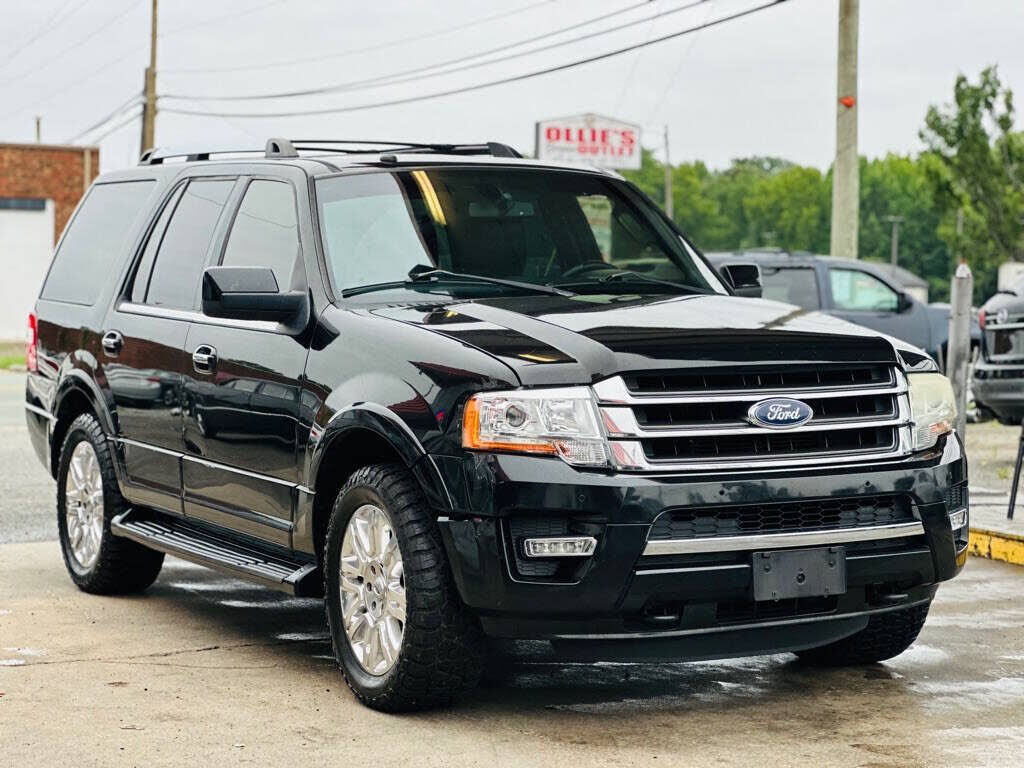 2017 FORD Expedition