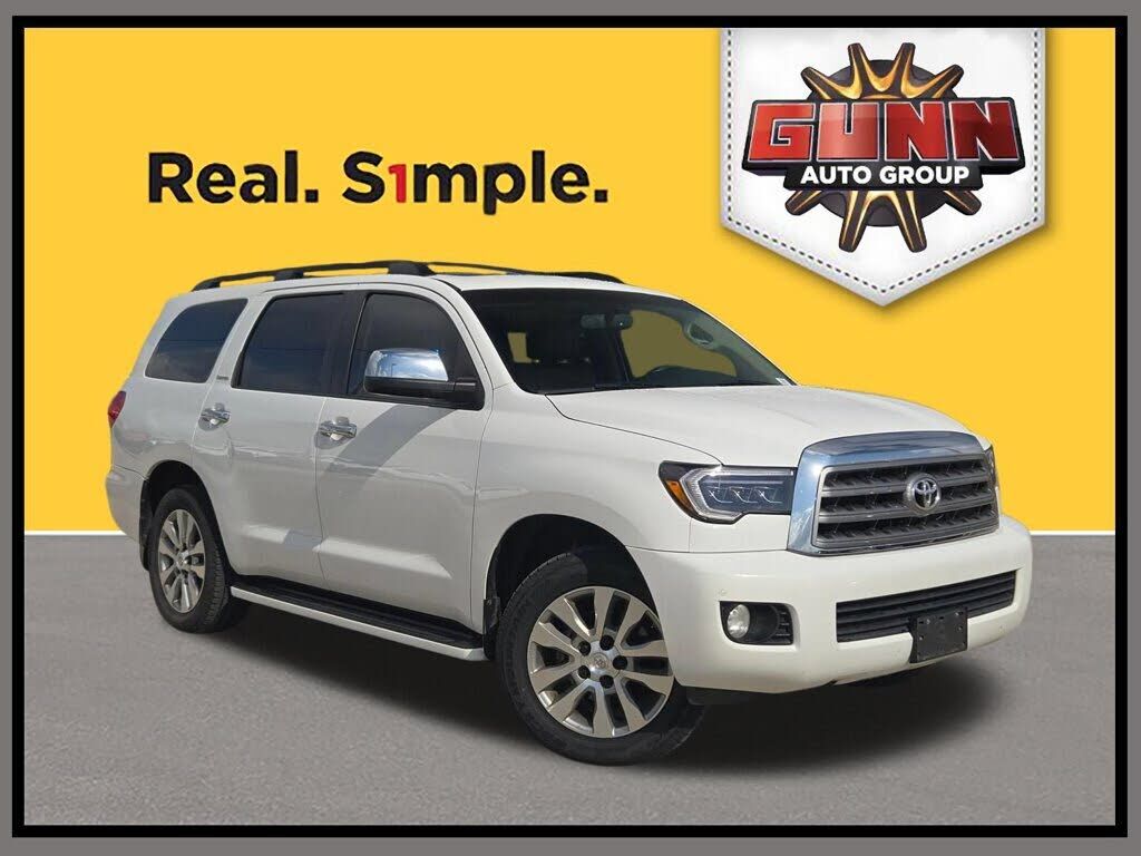 2013 TOYOTA Sequoia