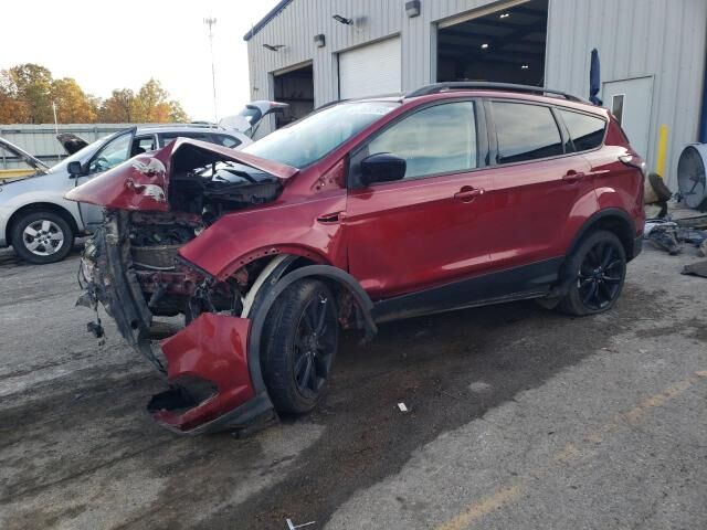 2017 FORD Escape