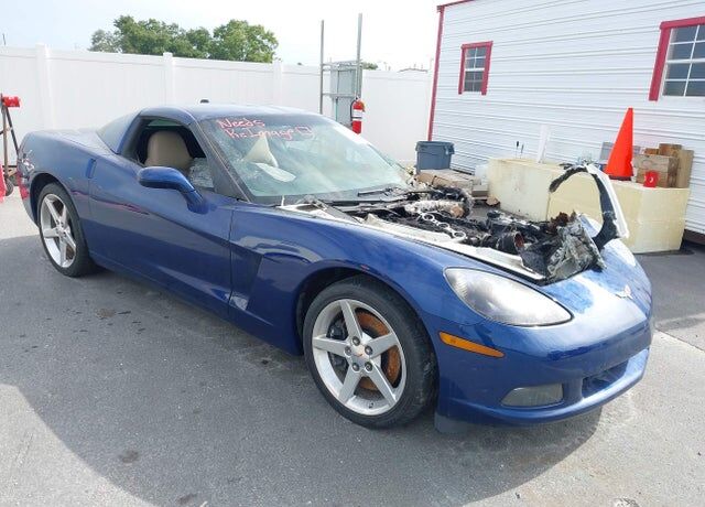 2005 CHEVROLET Corvette