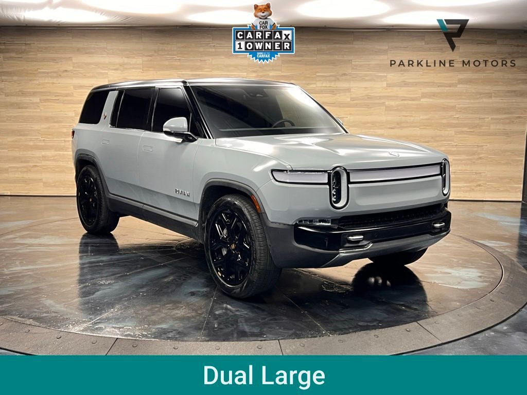 2024 RIVIAN R1S