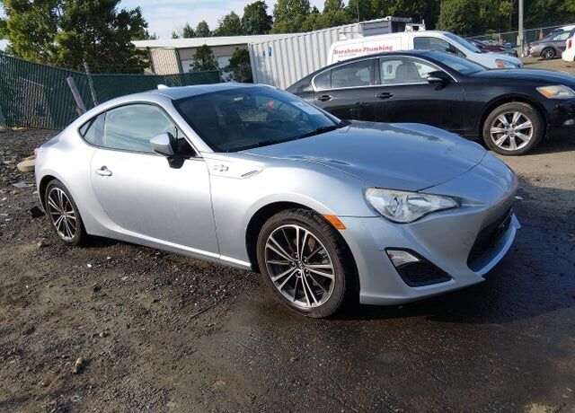2015 TOYOTA Scion