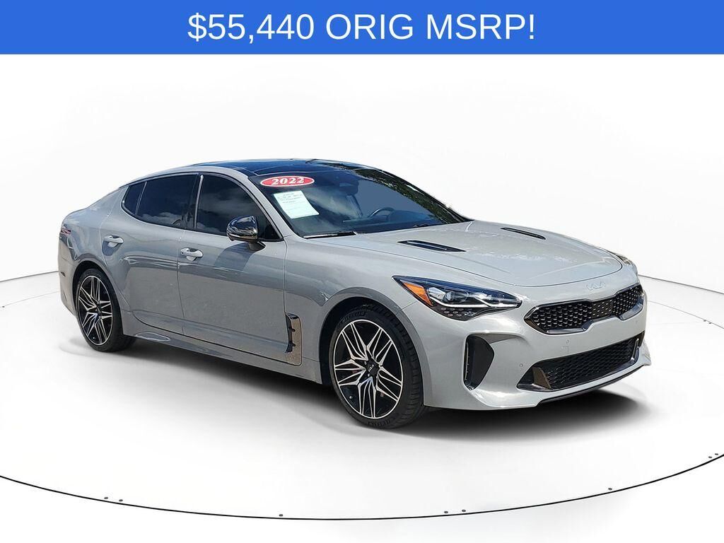 2022 KIA Stinger