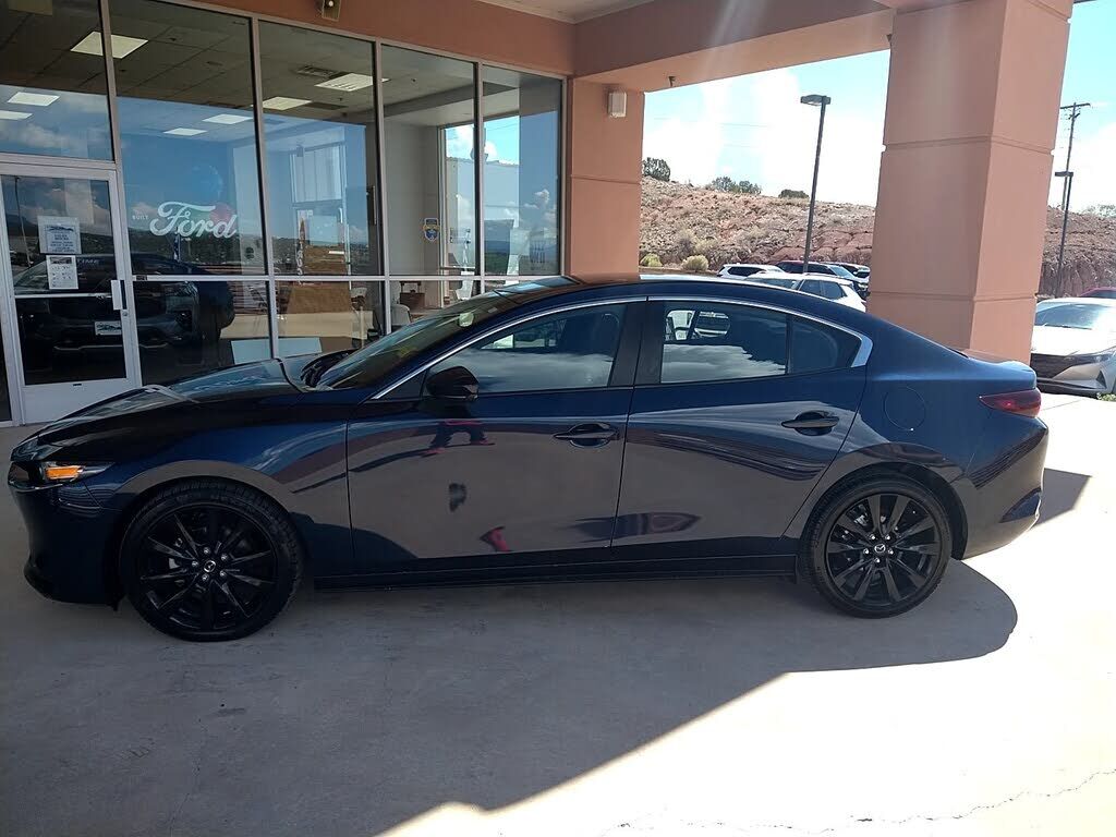 2024 MAZDA Mazda3