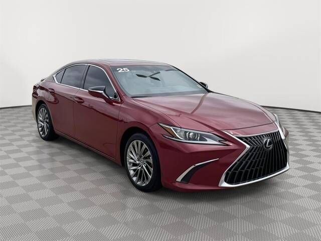2025 LEXUS ES