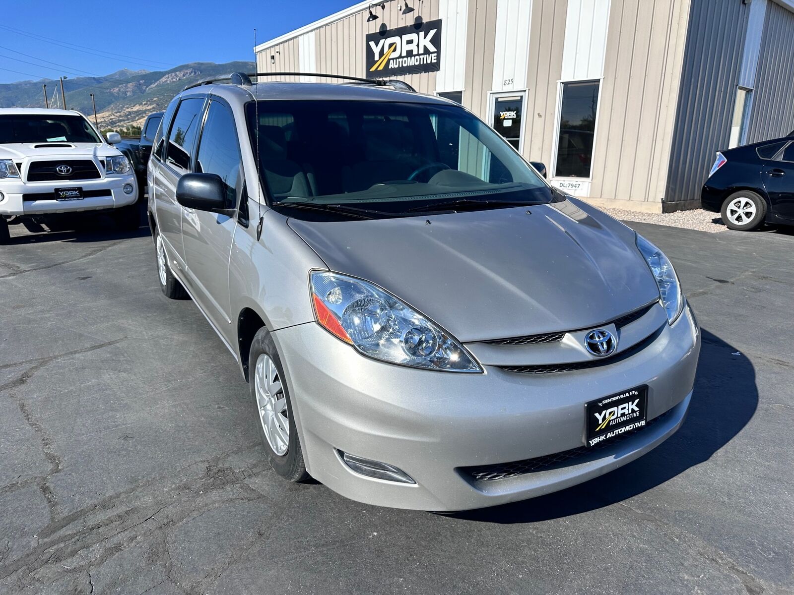 2009 TOYOTA Sienna