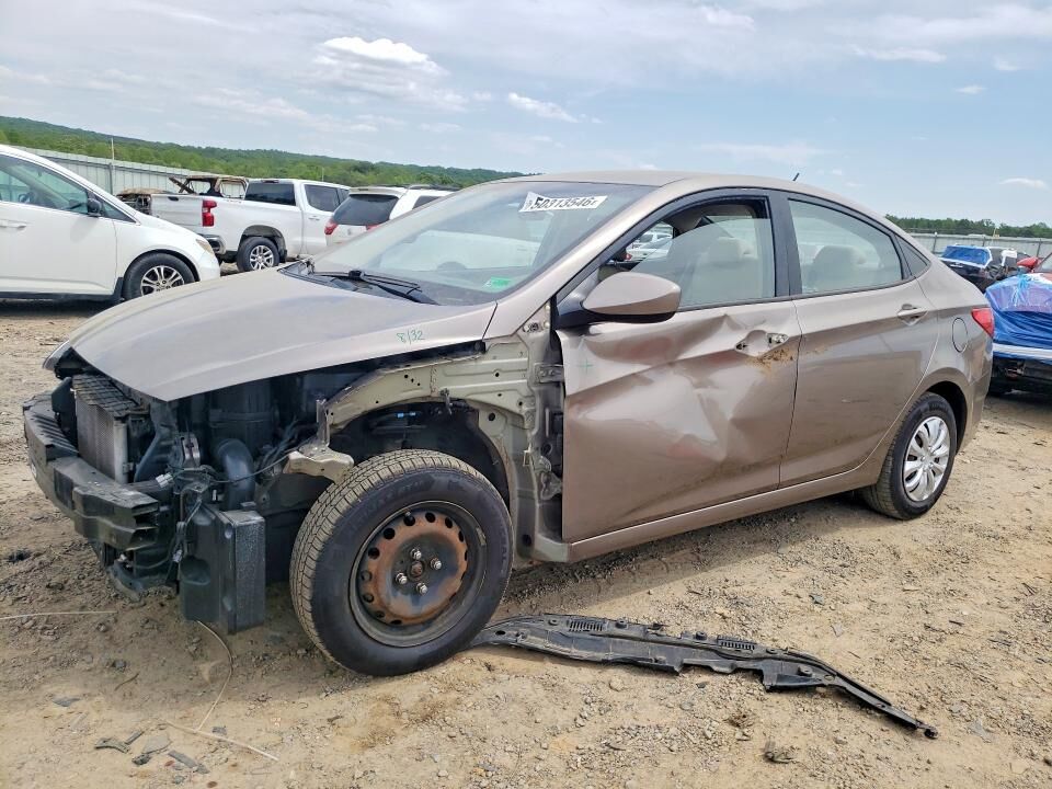 2013 HYUNDAI Accent