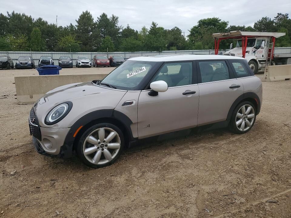 2022 MINI Clubman