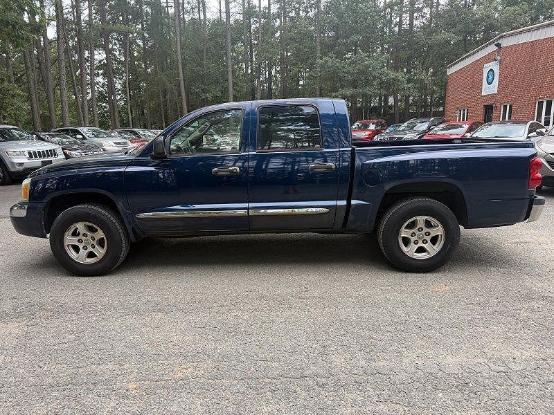 2005 DODGE Dakota
