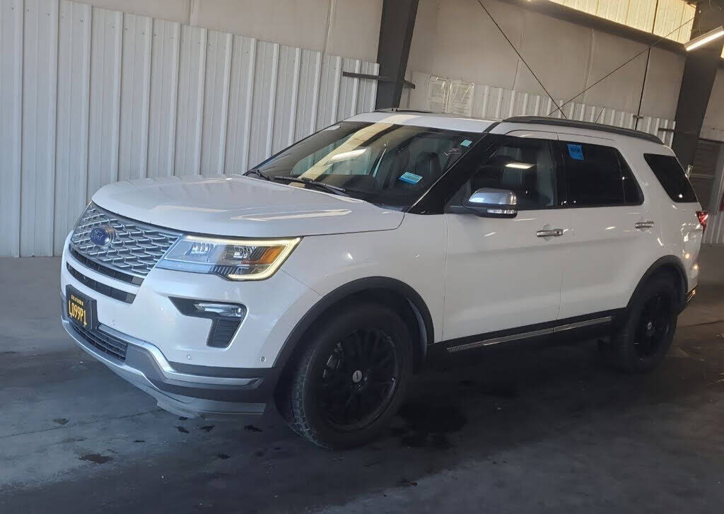 2018 FORD Explorer