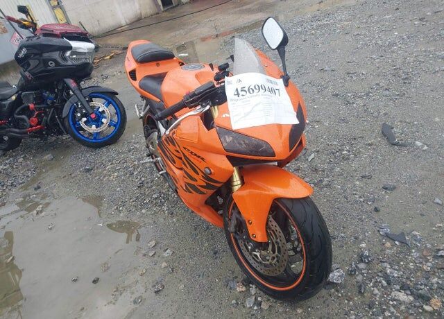 2006 HONDA CB