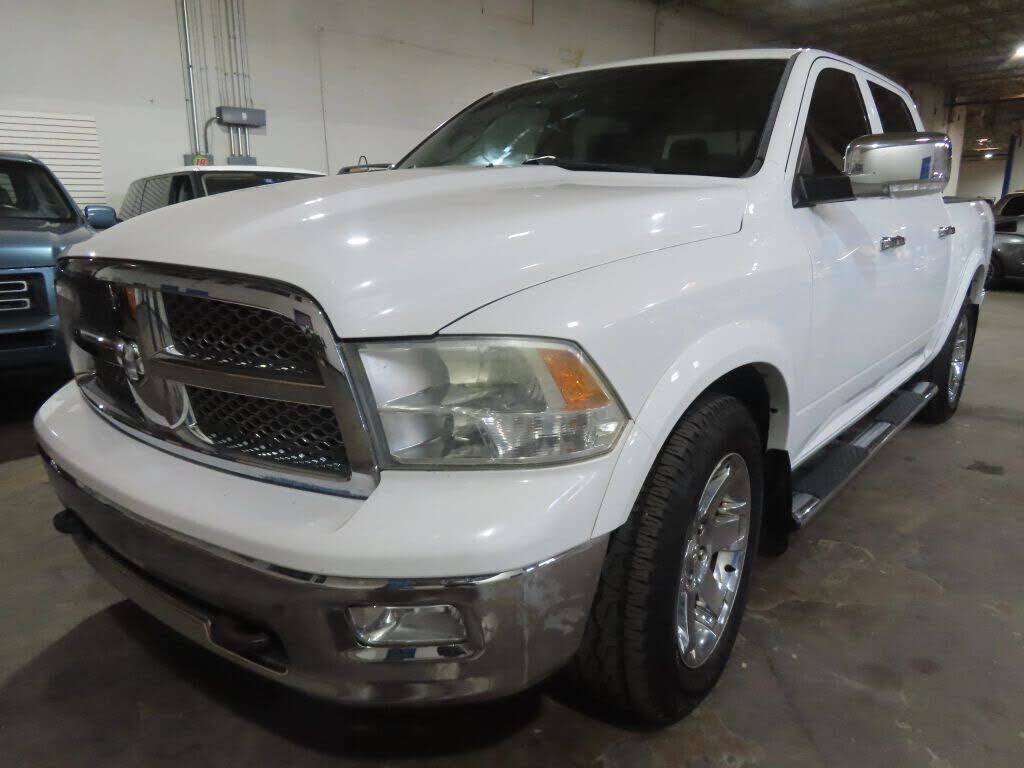 2012 DODGE Ram