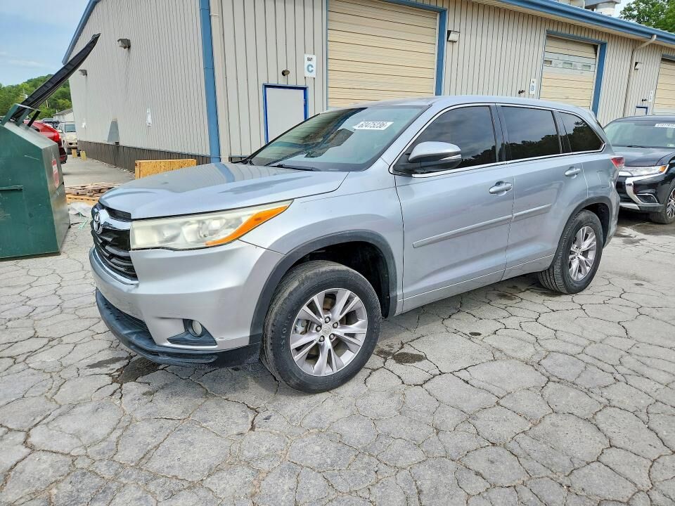 2014 TOYOTA Highlander