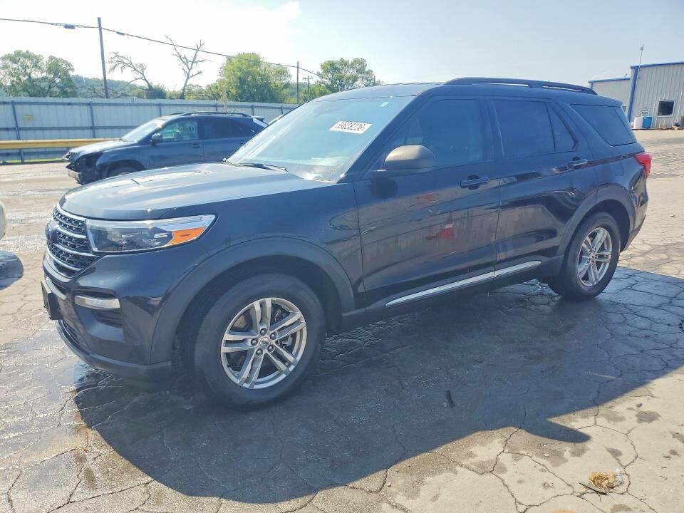 2022 FORD Explorer