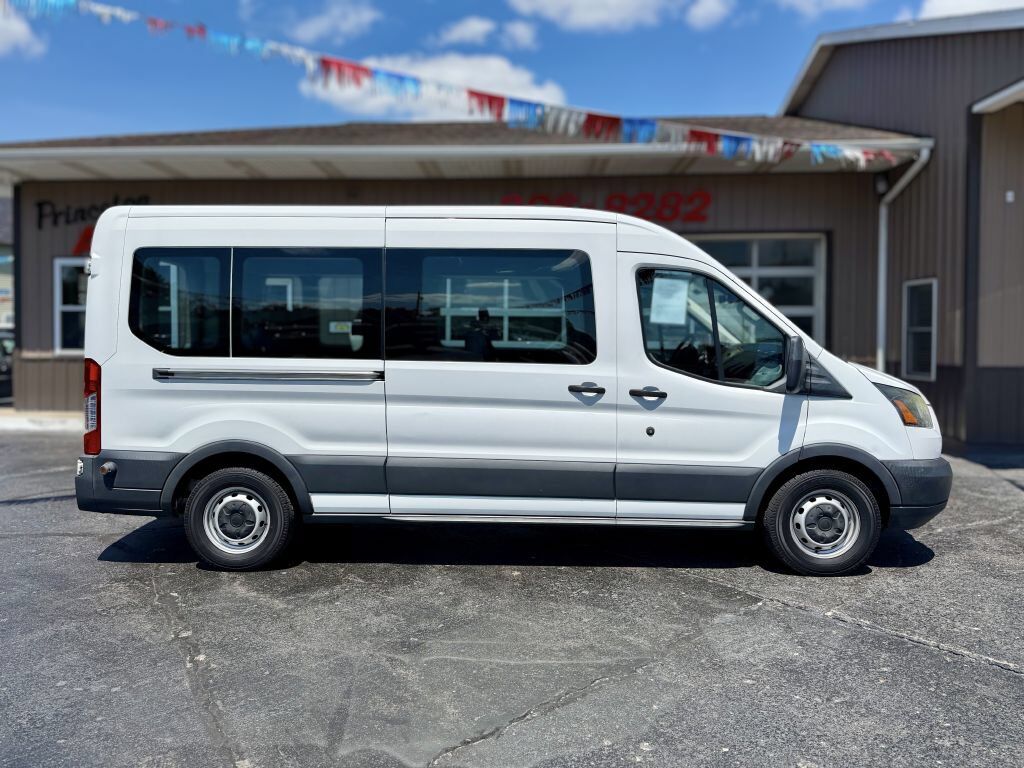 2017 FORD Transit