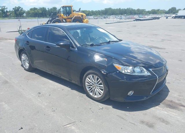 2015 LEXUS ES