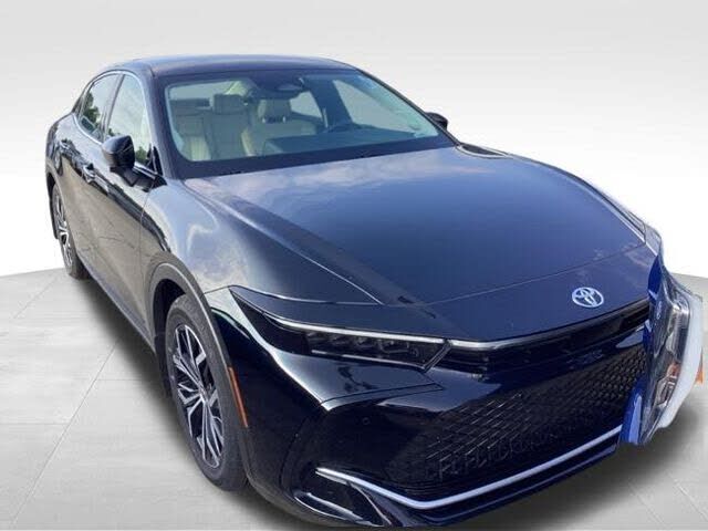 2024 TOYOTA CROWN