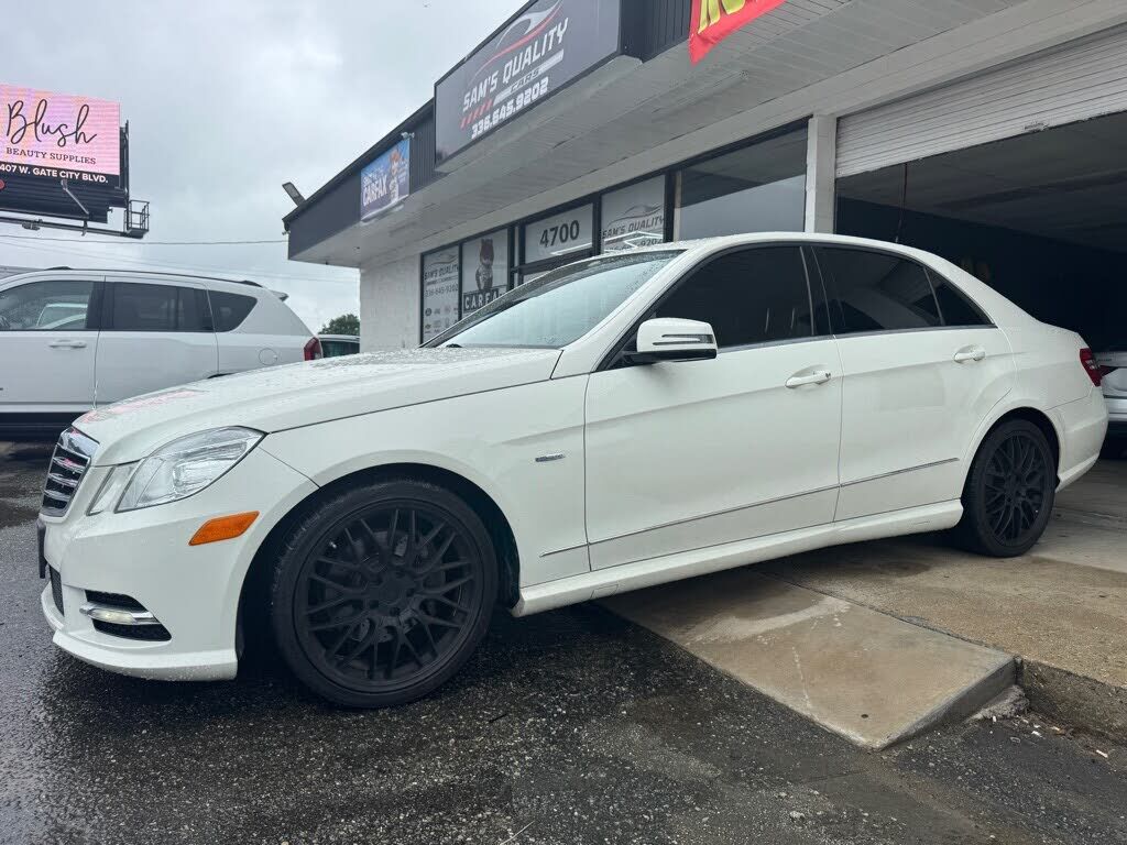 2012 MERCEDES-BENZ E-Class