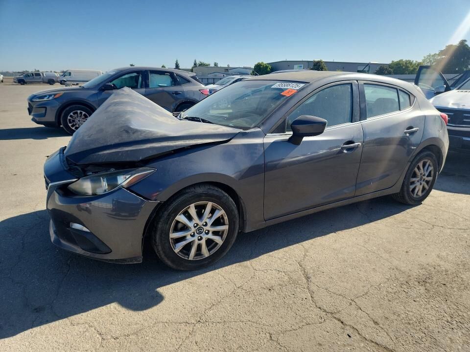 2016 MAZDA Mazda3