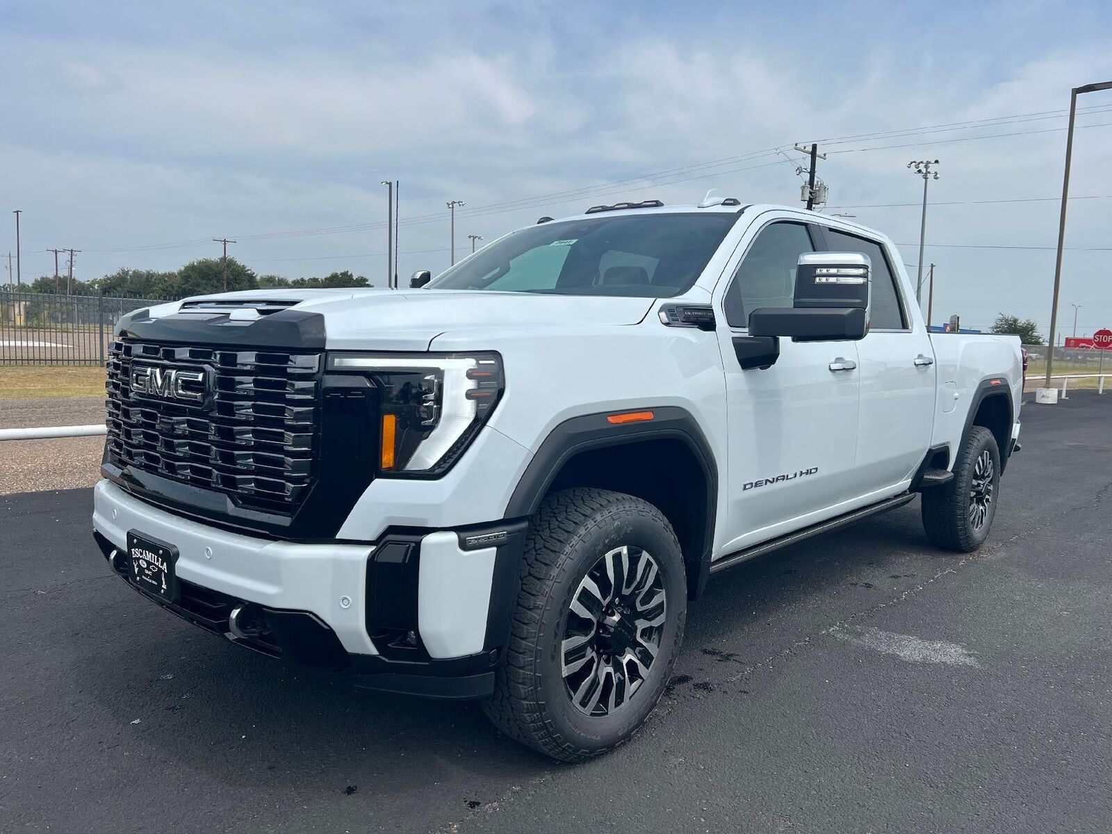 2026 GMC Sierra HD