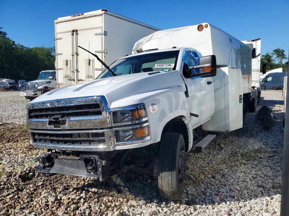 2022 GMC Silverado Medium Duty