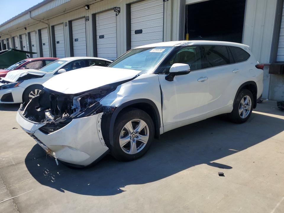 2021 TOYOTA Highlander