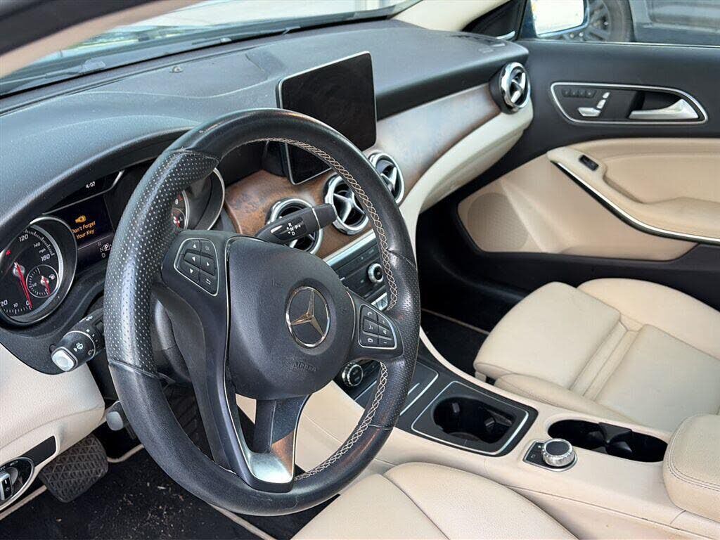 2020 Mercedes-Benz GLA-Class