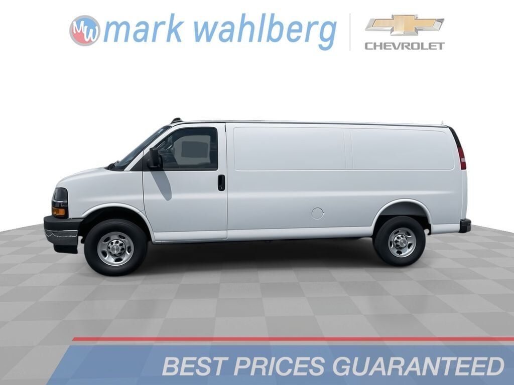 2025 CHEVROLET Express