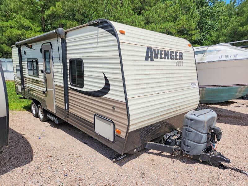 2015 FOREST RIVER Avenger