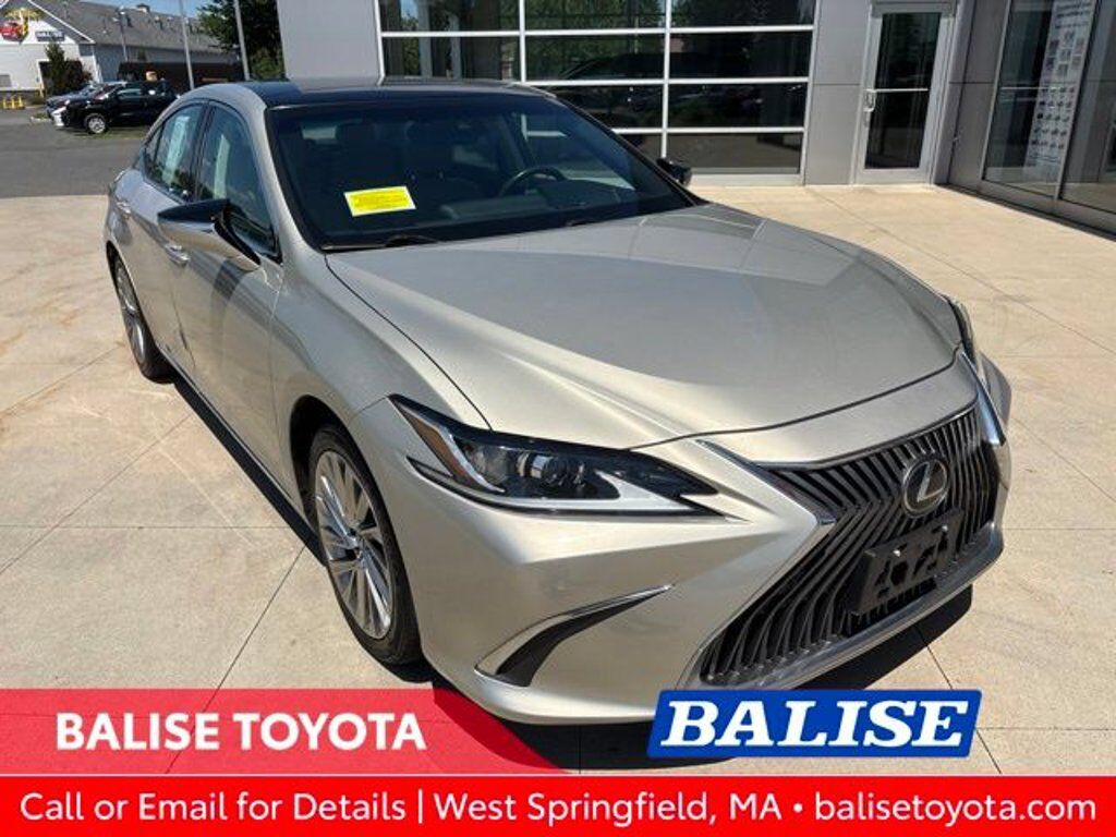 2020 LEXUS ES