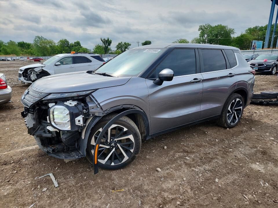 2022 MITSUBISHI Outlander