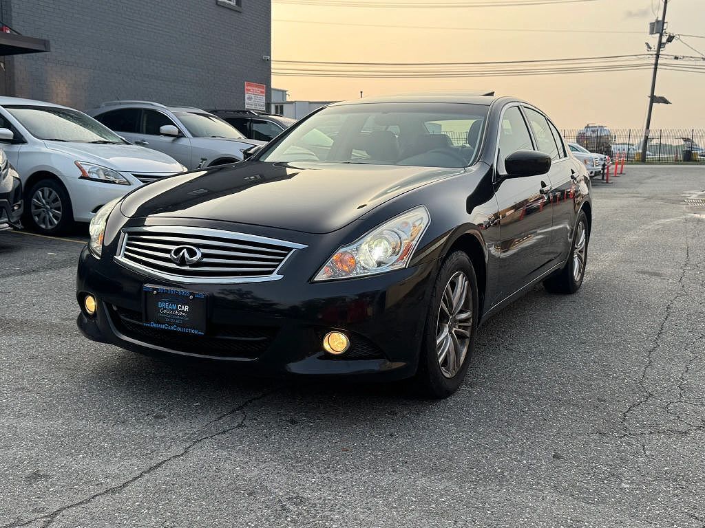 2012 INFINITI G25