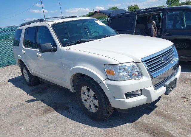2010 FORD Explorer