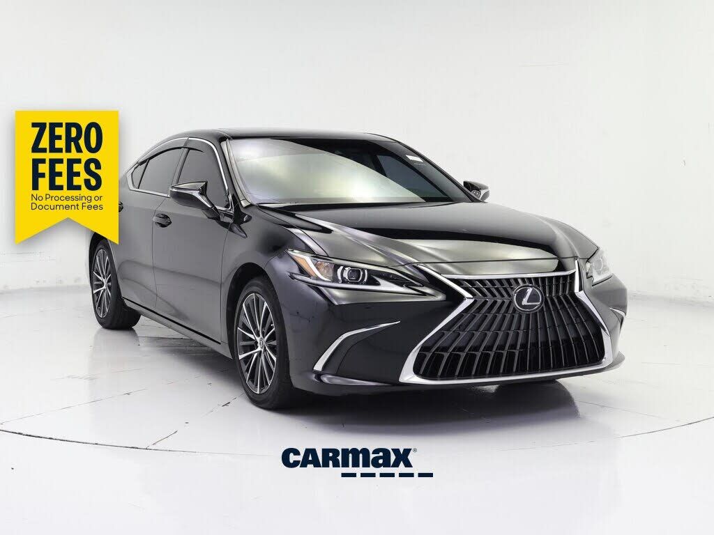 2024 LEXUS ES