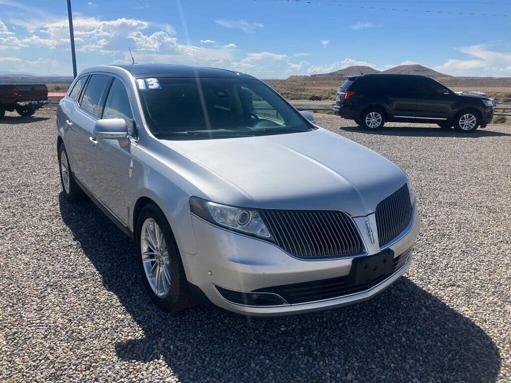 2013 LINCOLN MKT