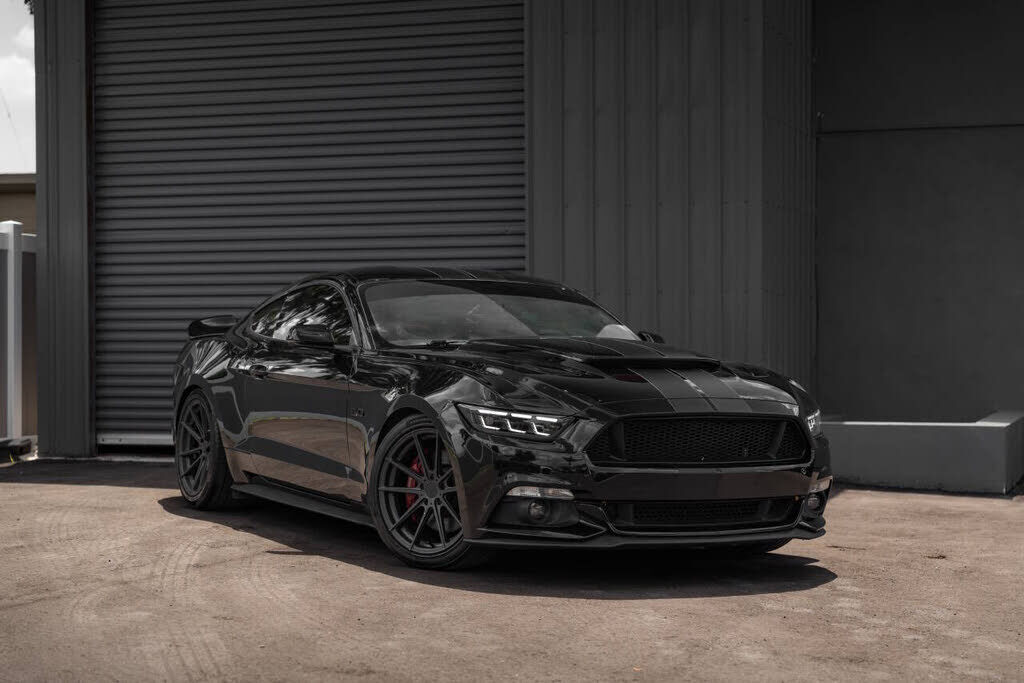2015 FORD Mustang